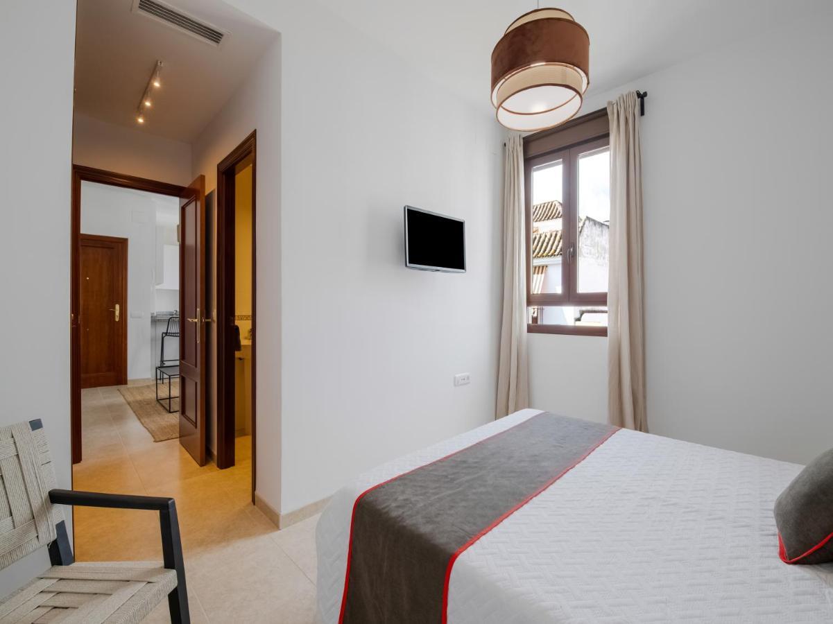 Apartamentos Santiago Ecija Exterior photo
